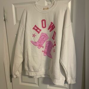 Women’s size L/XL altard state crewneck sweatshirt.